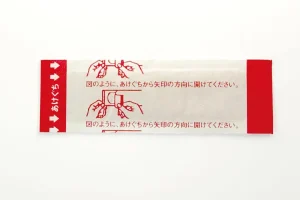 デルガード救急バン 伸縮 薬付き Mサイズ 個包装表面