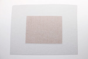 通気性抜群でムレ・かぶれにくい　デルガード　シップ固定用シート　使い方06