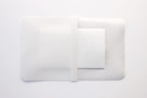 水やバイ菌から傷口を守る　防水ワンタッチパッド　Mサイズ　使い方02