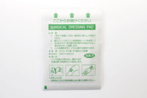傷あてパッド　Mサイズ個包装裏面　滅菌紙包装